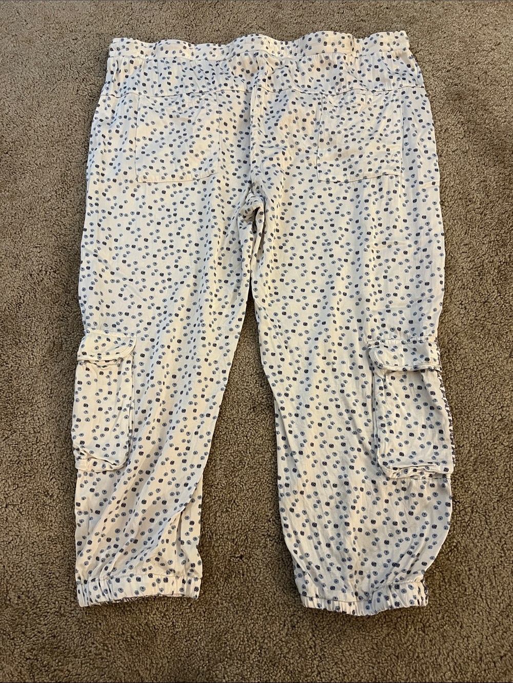 Johnny Was Mazey Satin Embroidered Cargo Jogger Pants Size XL - Picture 7 of 16